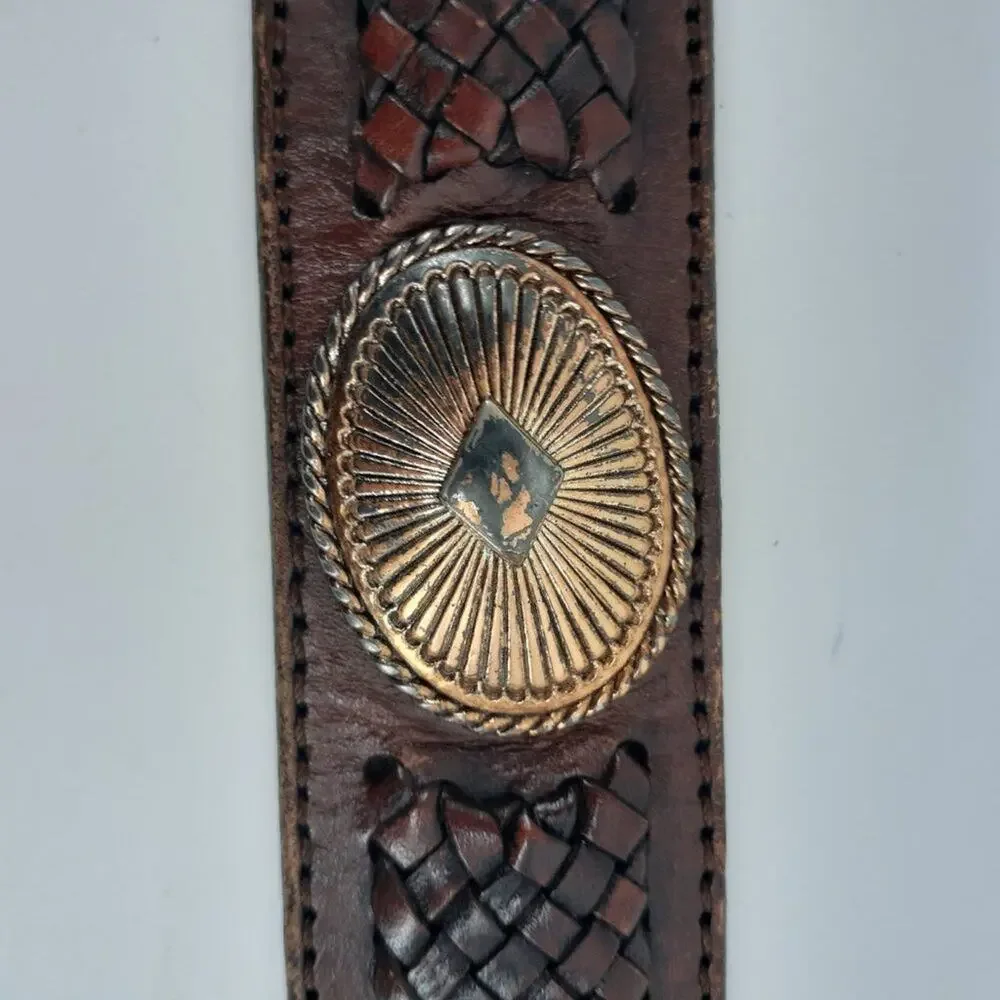 Vintage 1991 Western Rodeo Braided Brown Leather Conchos 28